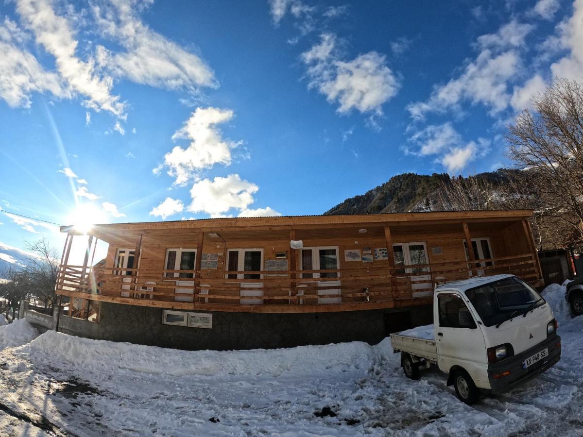 Girgola Bed & Breakfast Mestia Exterior foto