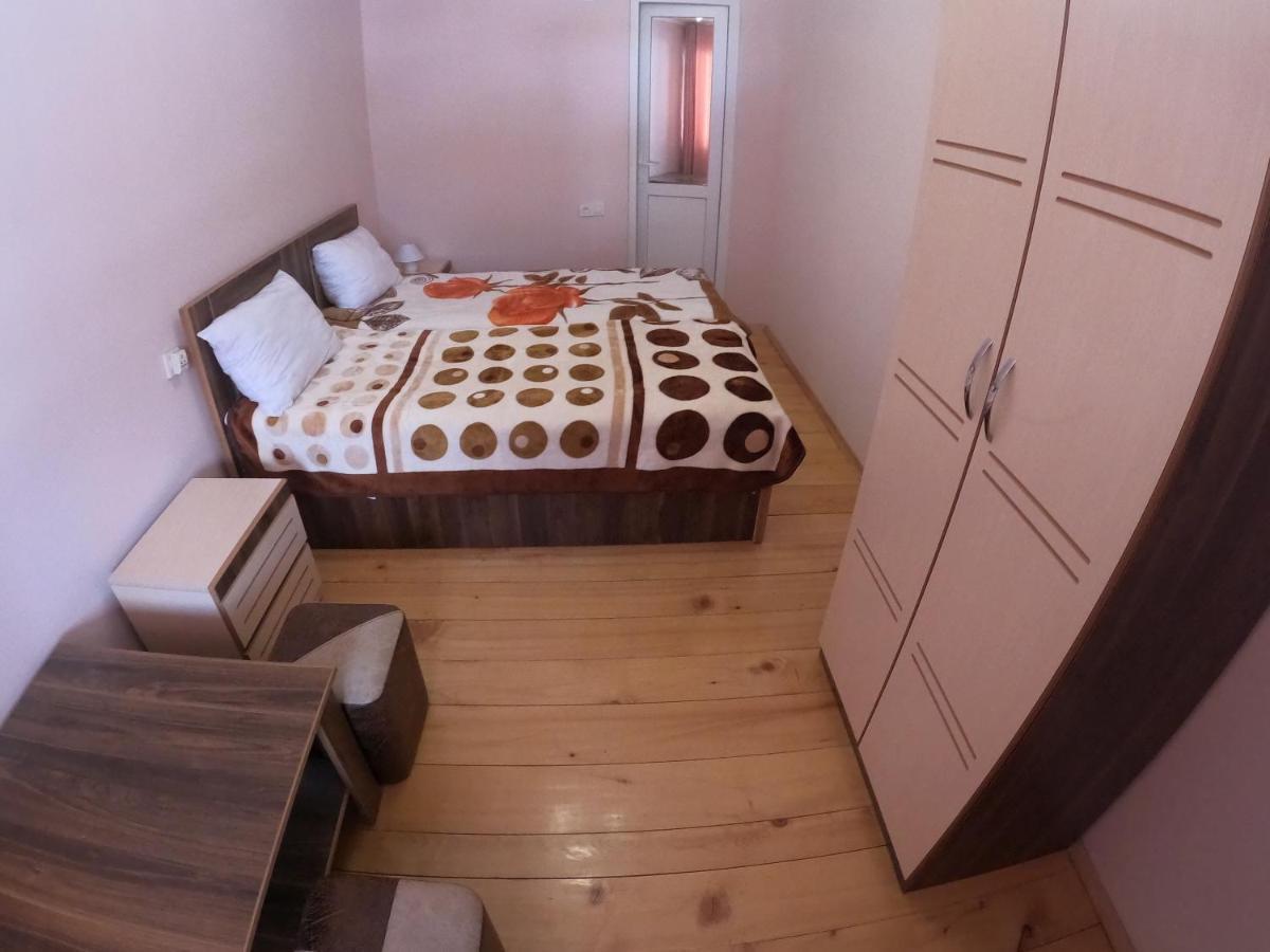 Girgola Bed & Breakfast Mestia Exterior foto