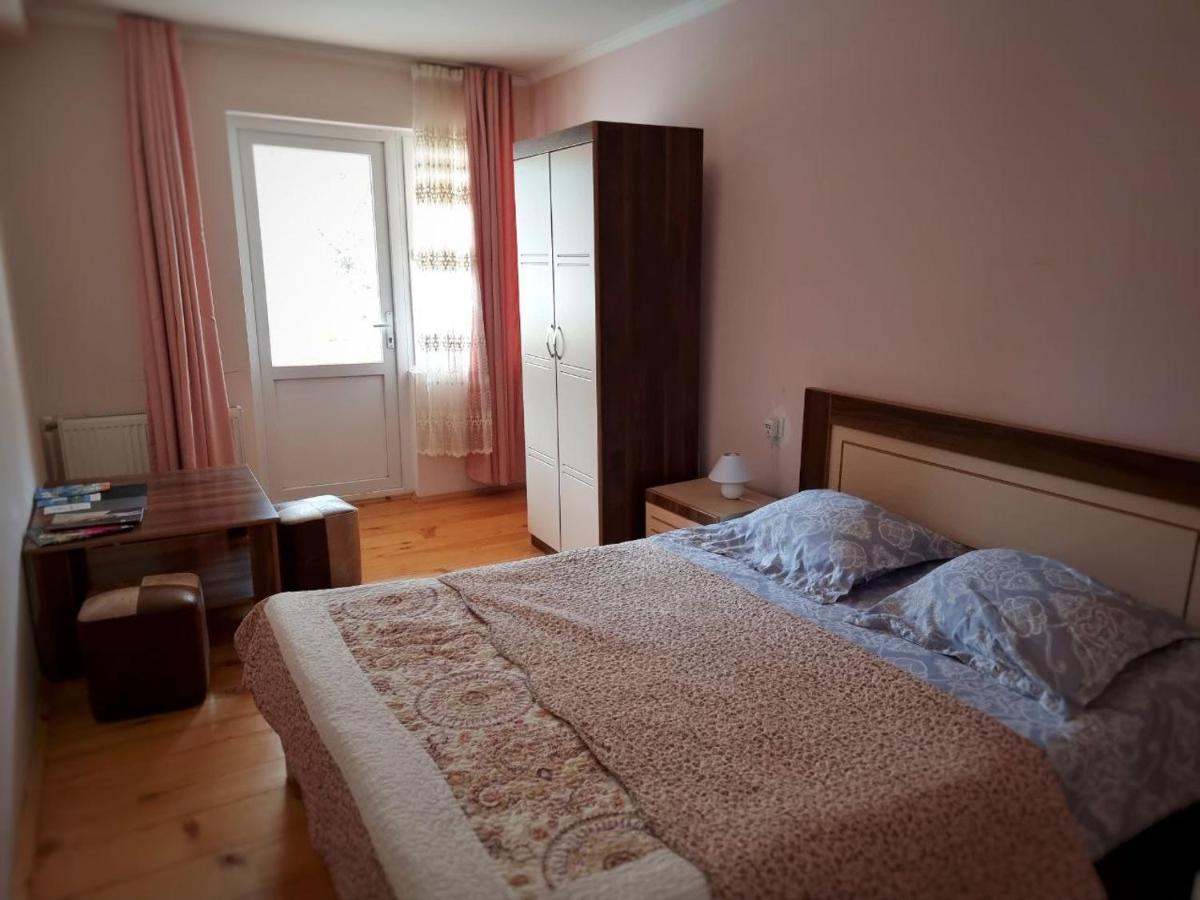 Girgola Bed & Breakfast Mestia Exterior foto