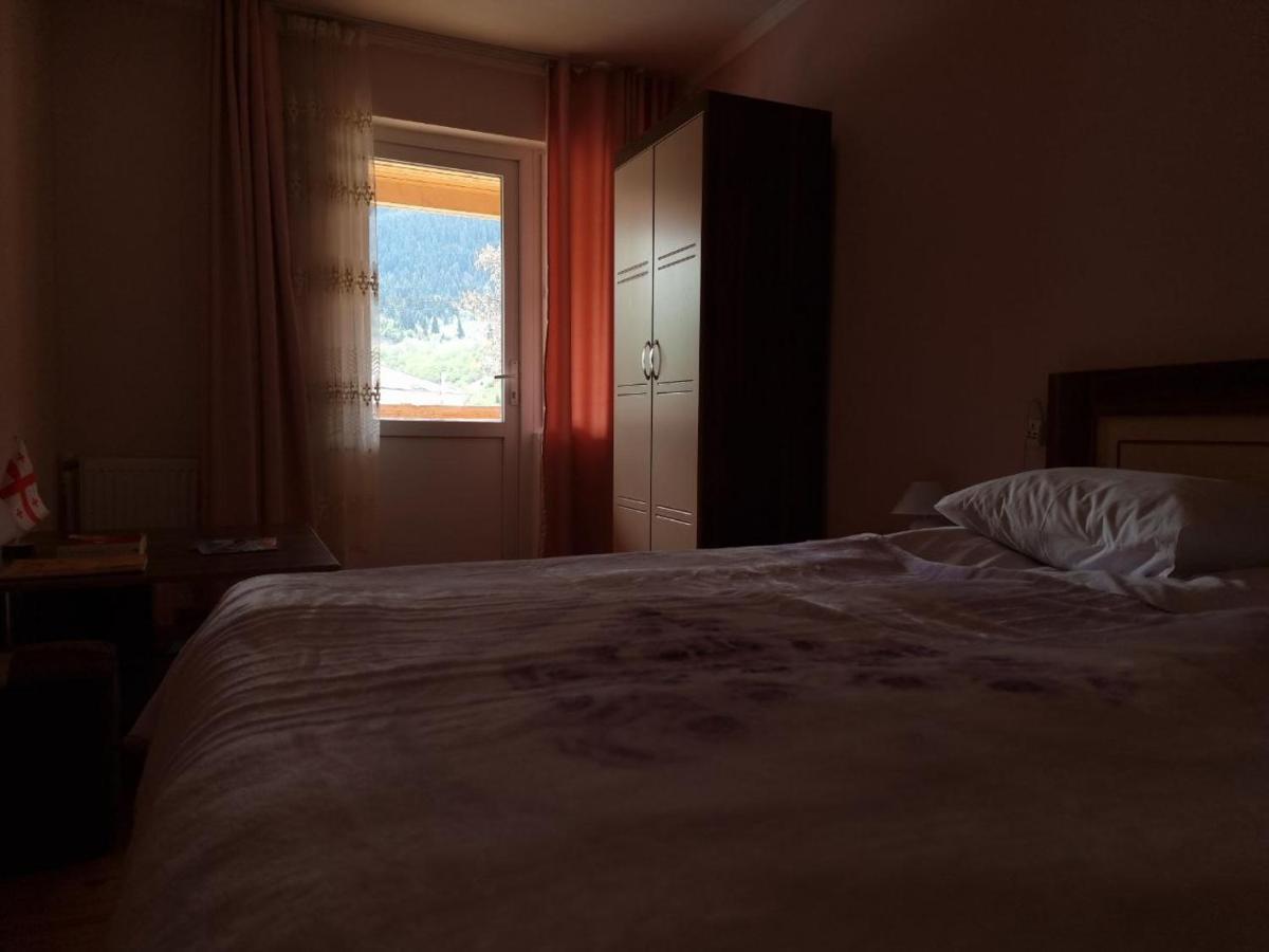 Girgola Bed & Breakfast Mestia Exterior foto