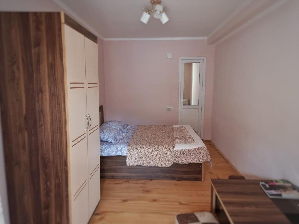 Girgola Bed & Breakfast Mestia Exterior foto