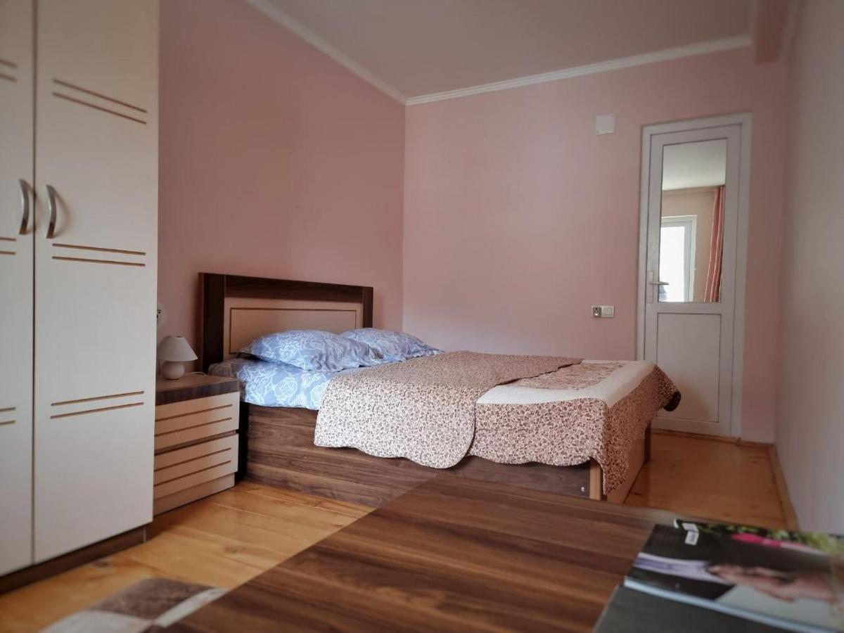 Girgola Bed & Breakfast Mestia Exterior foto